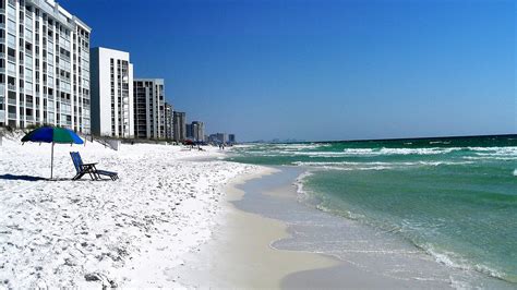Cheap Flights from Destin (DSI) to St. Louis (STL) .